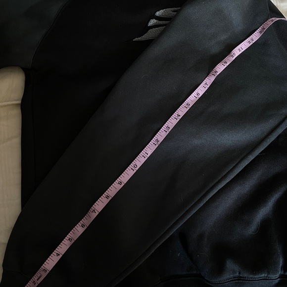 Split Black Hoodie size medium Snowboarding Student Sweatshirt Like New - Picture 12 of 12